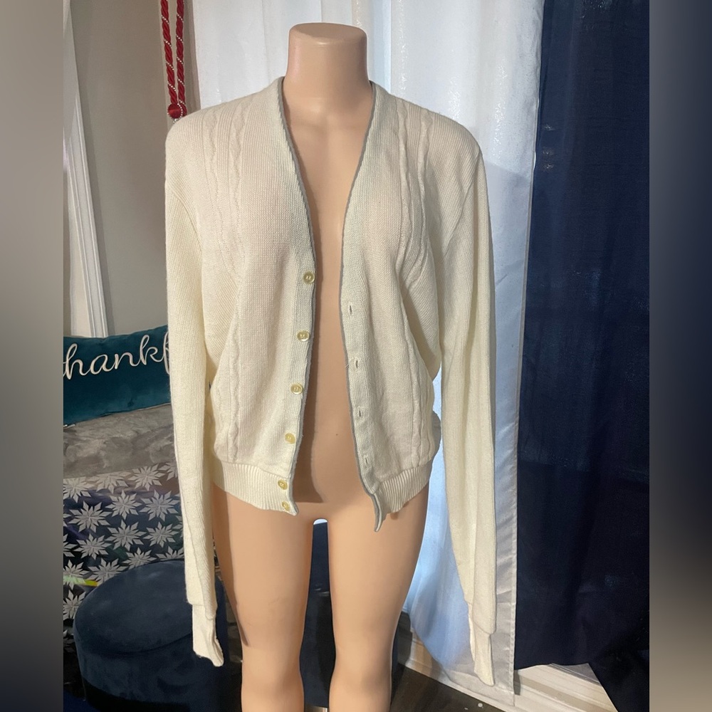 Thane Vintage Well Made USA Sweater Bullocks for men Cream Button-Up Sweater